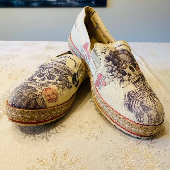 Goby Shoes - Goby Skull Day of the Dead Slip On Forever Love Canvas Shoe EU39 size 8.5 SG